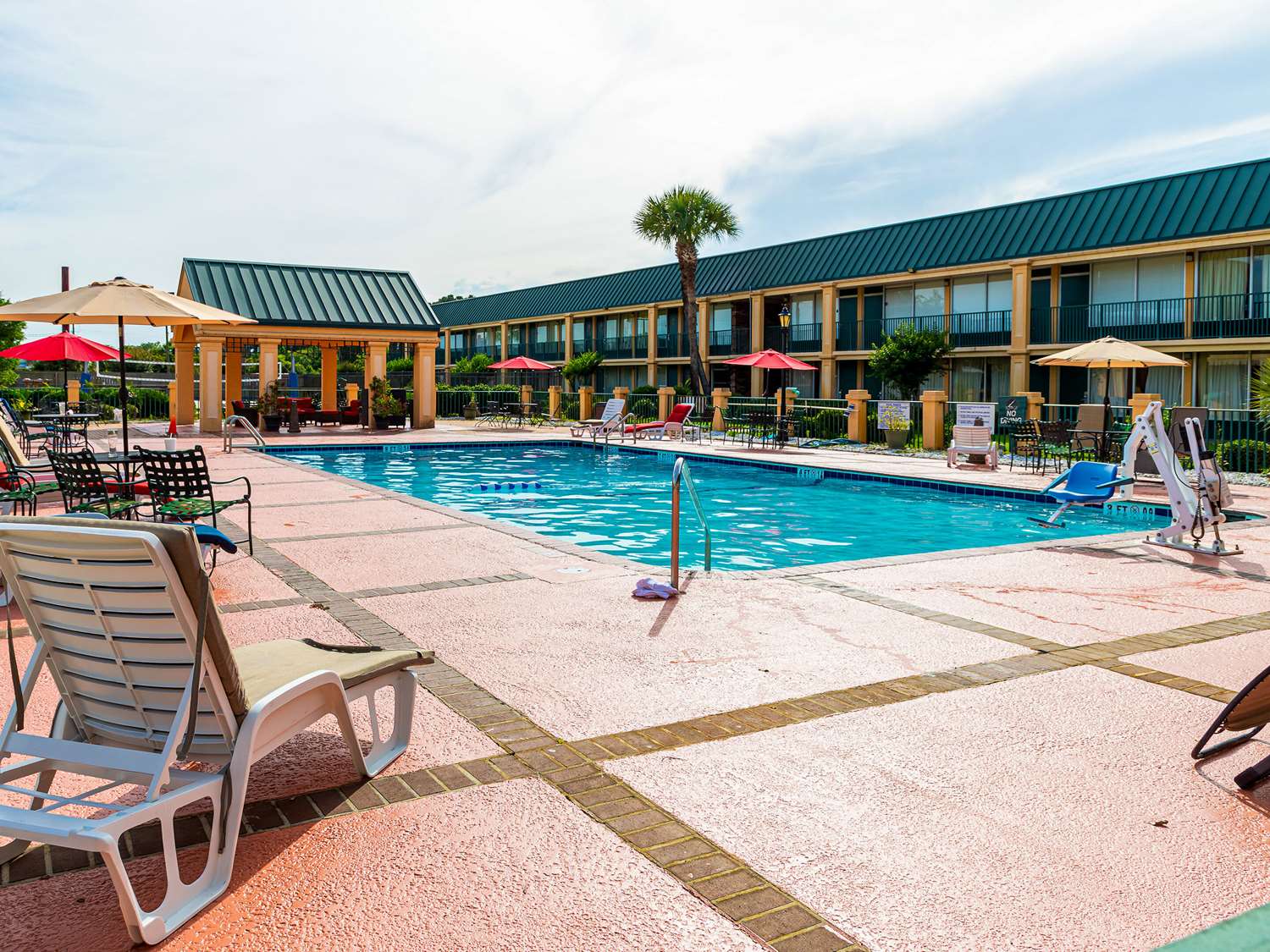 Quality Inn Richmond Hill - Savannah I-95 39/47