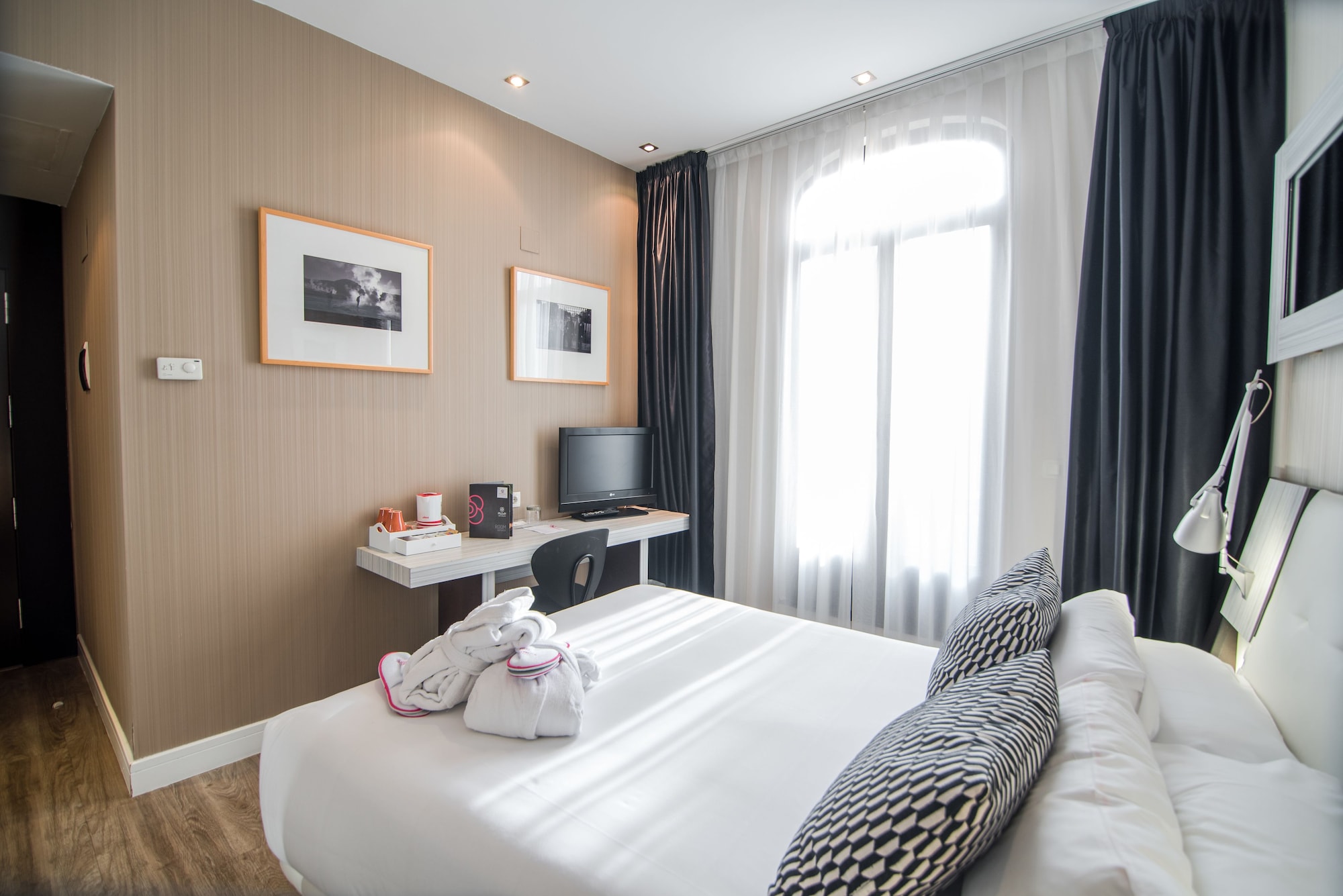 SUPERIOR, DOUBLE BED, TERRACE
