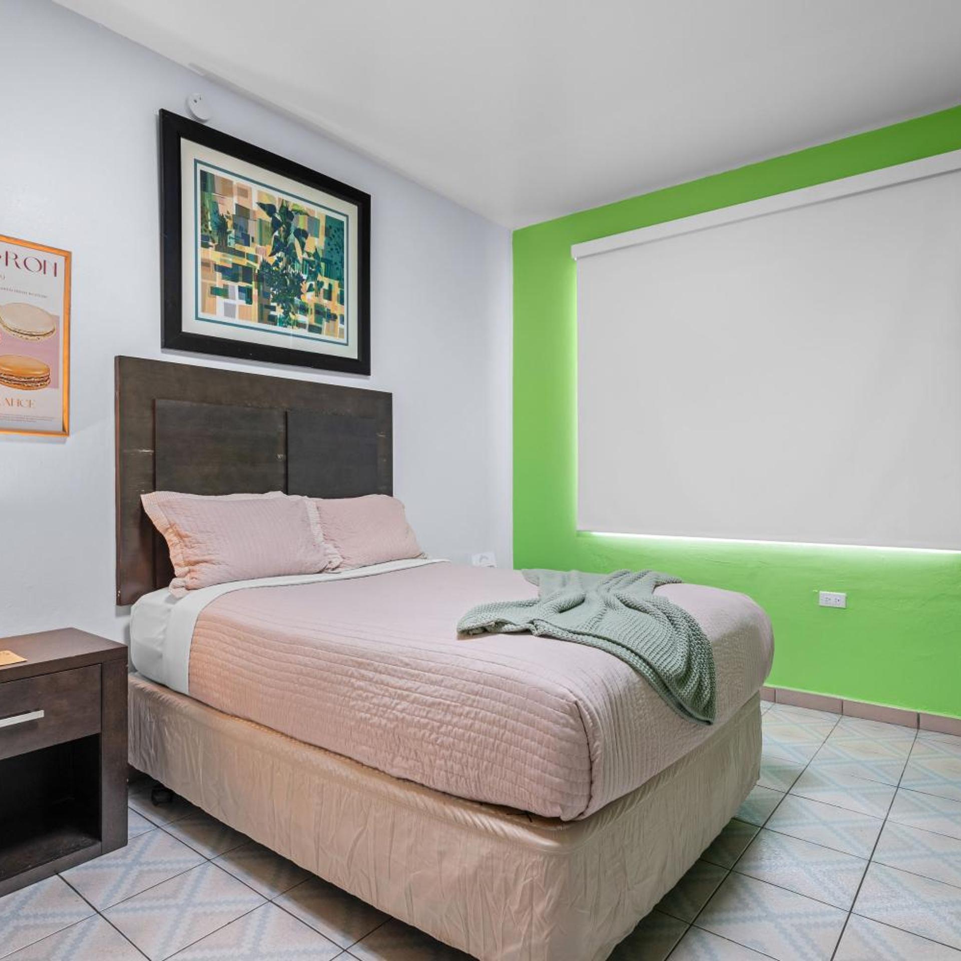 BORINQUEN BEACH INN 16/39