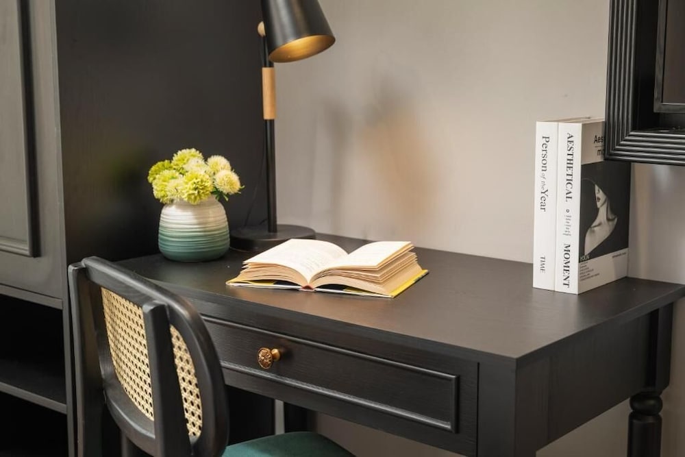 Hanoi Embrace Boutique Hotel 28/39