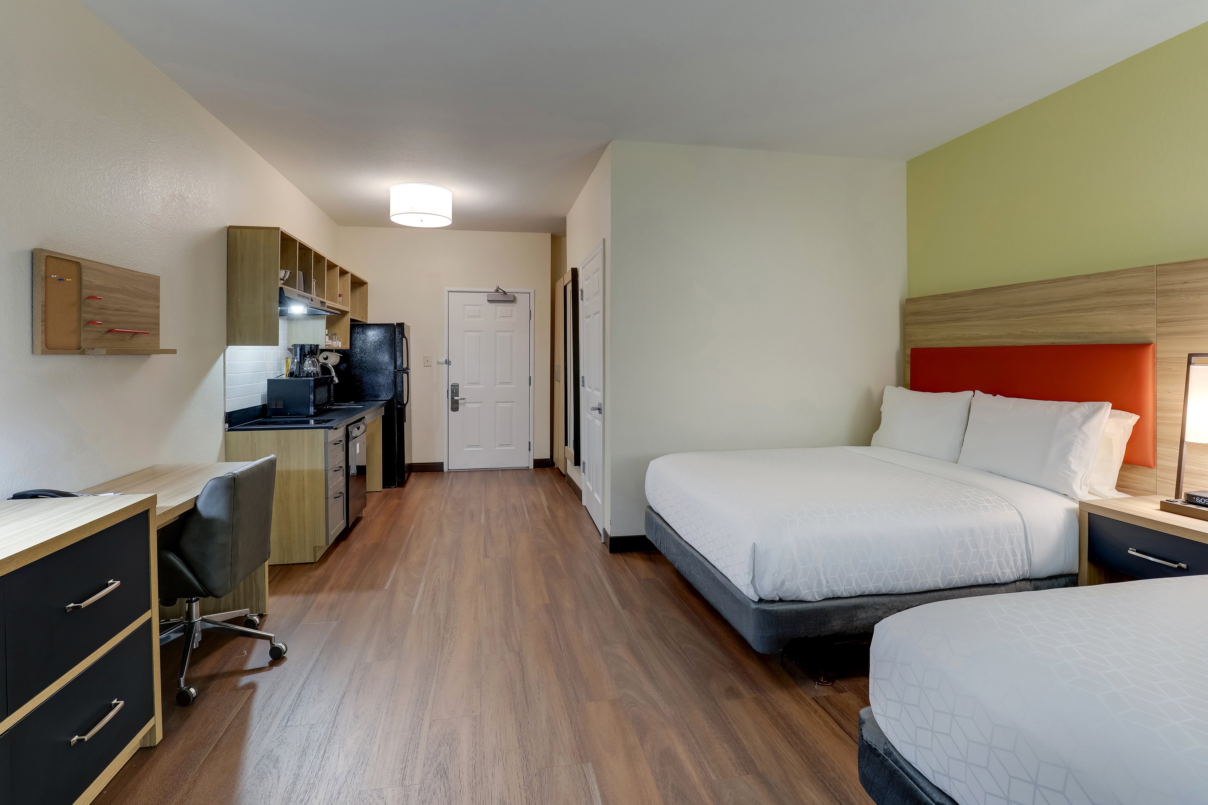 Studio, Suite, 2 Queen Beds