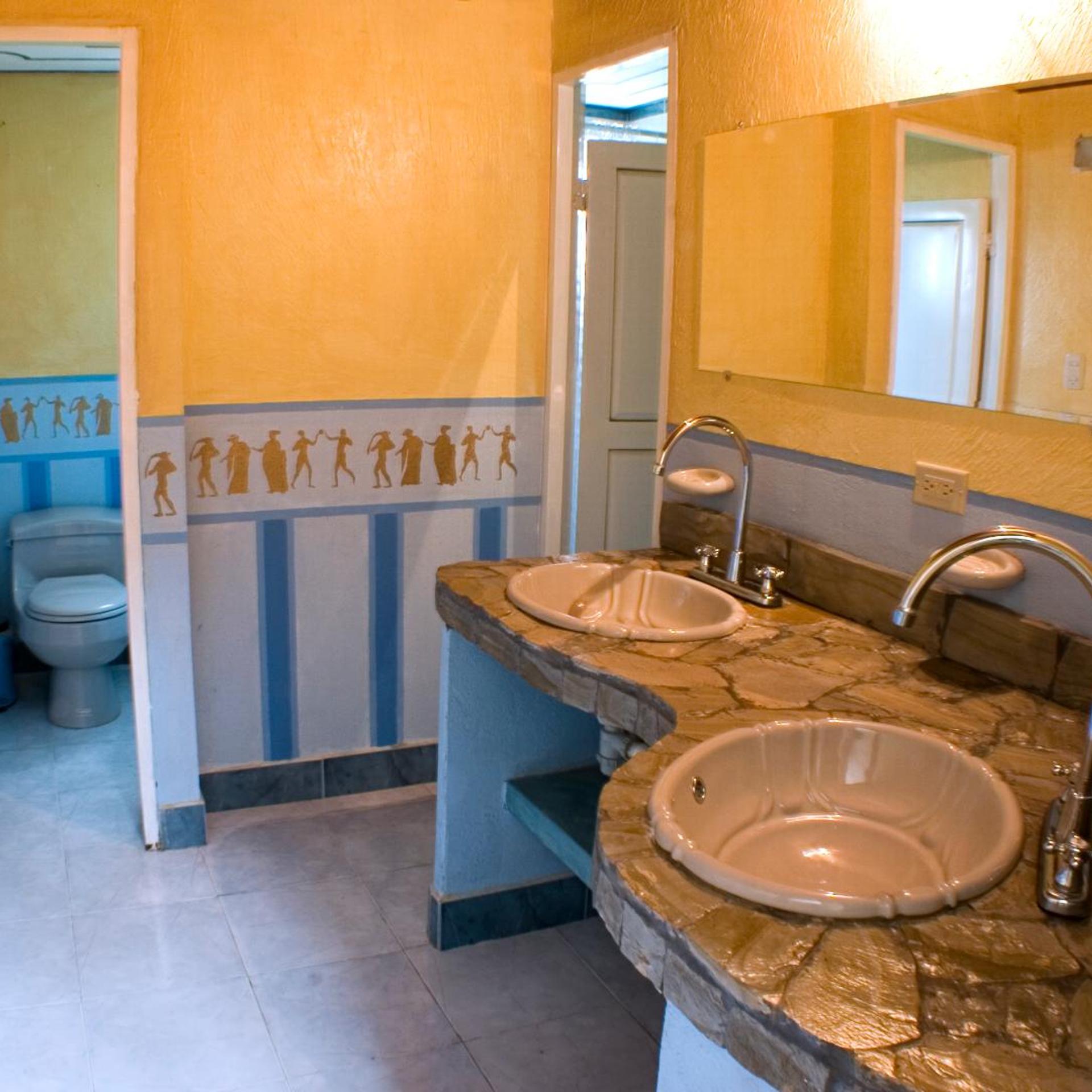 HOTEL INTERNACIONAL SAN AGUSTIN 50/50