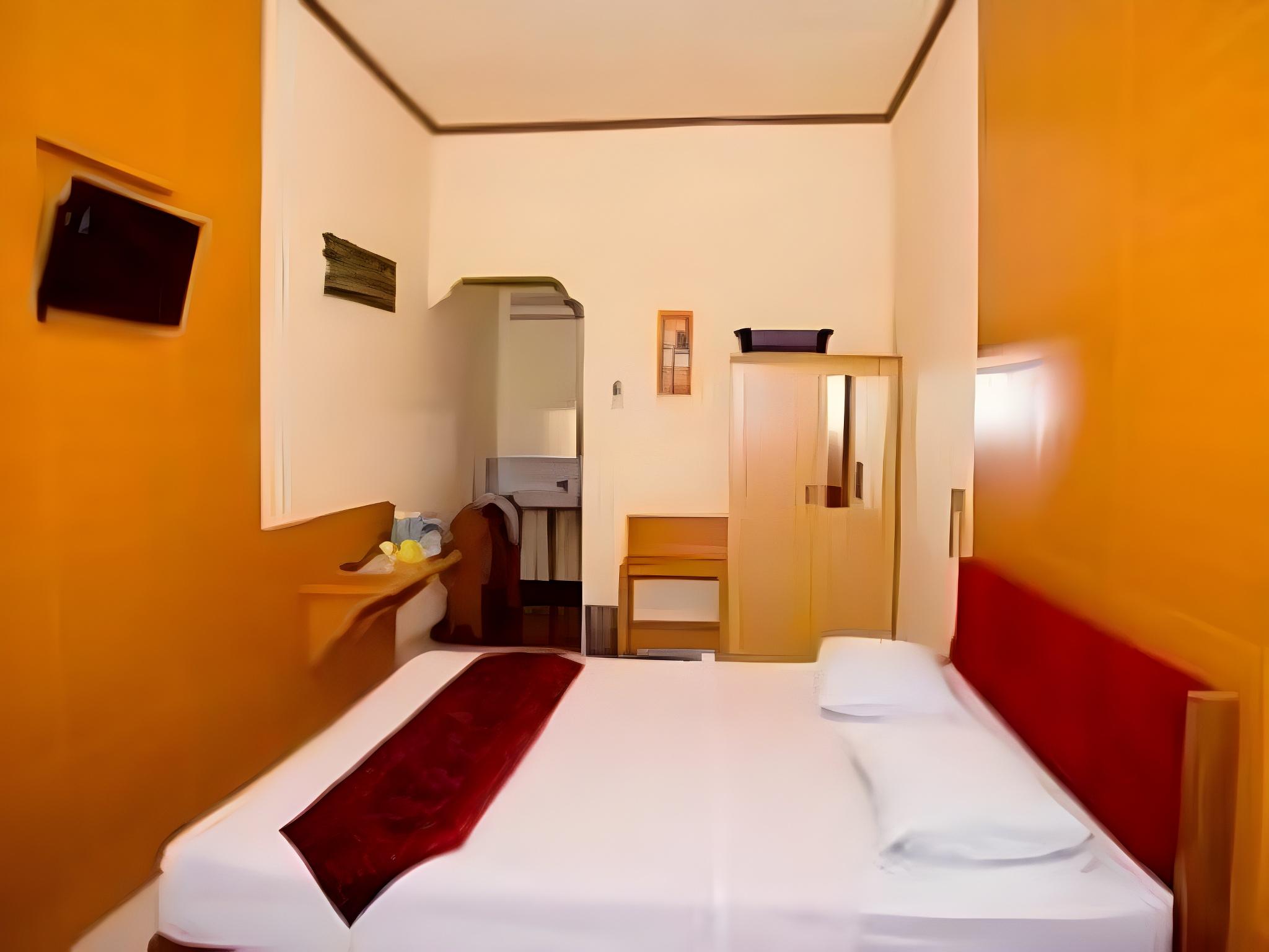 HOTEL MATARAM 10/15