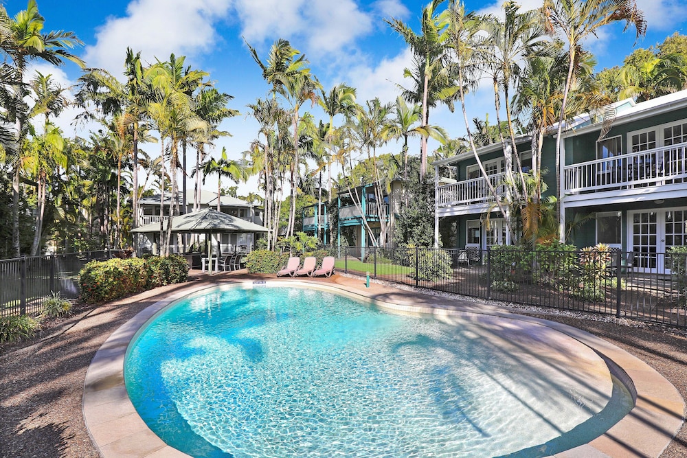 Coral Beach Resort 42/47