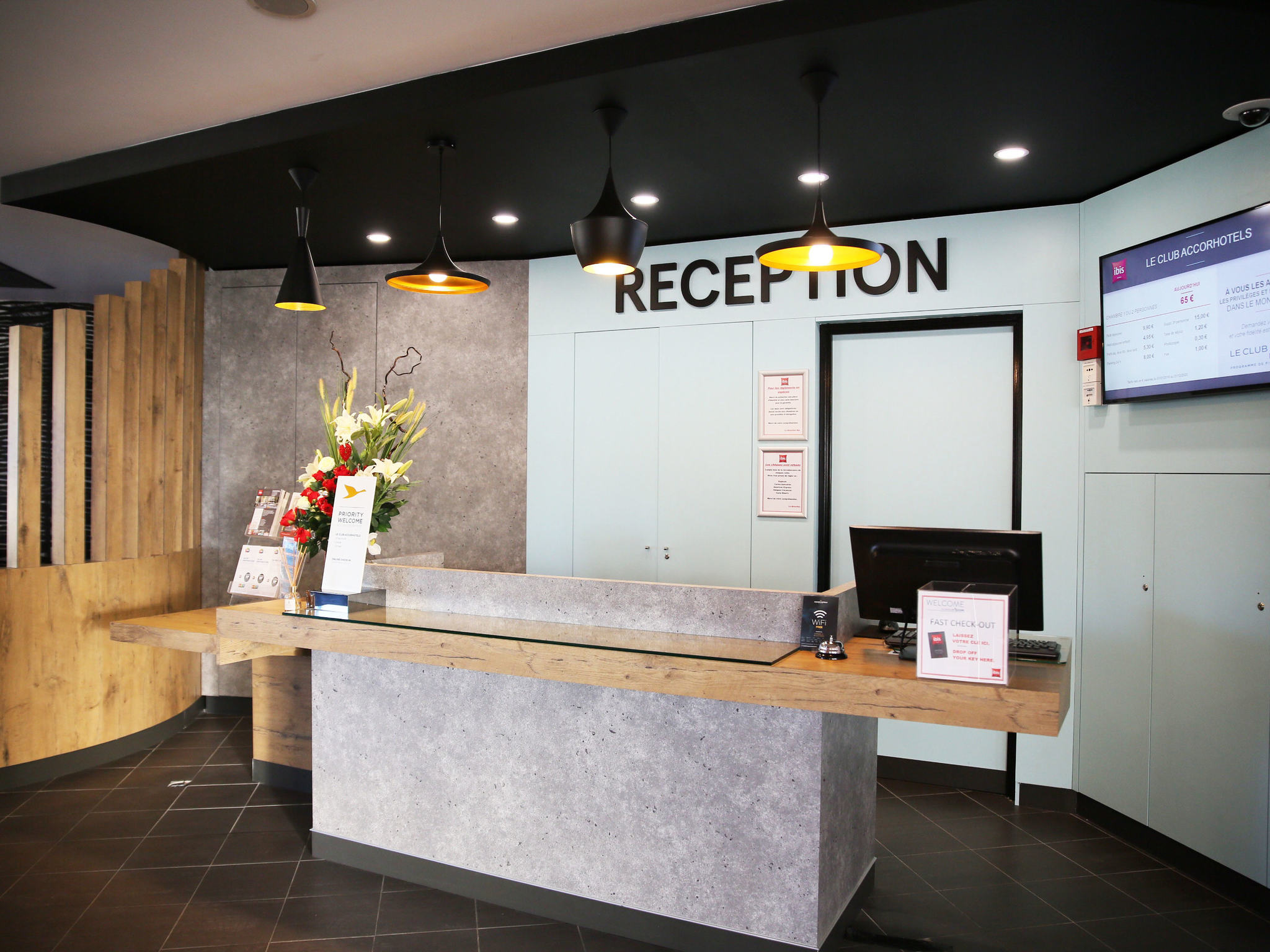 lobby