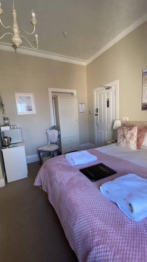 St. Johns Guest House 15/50