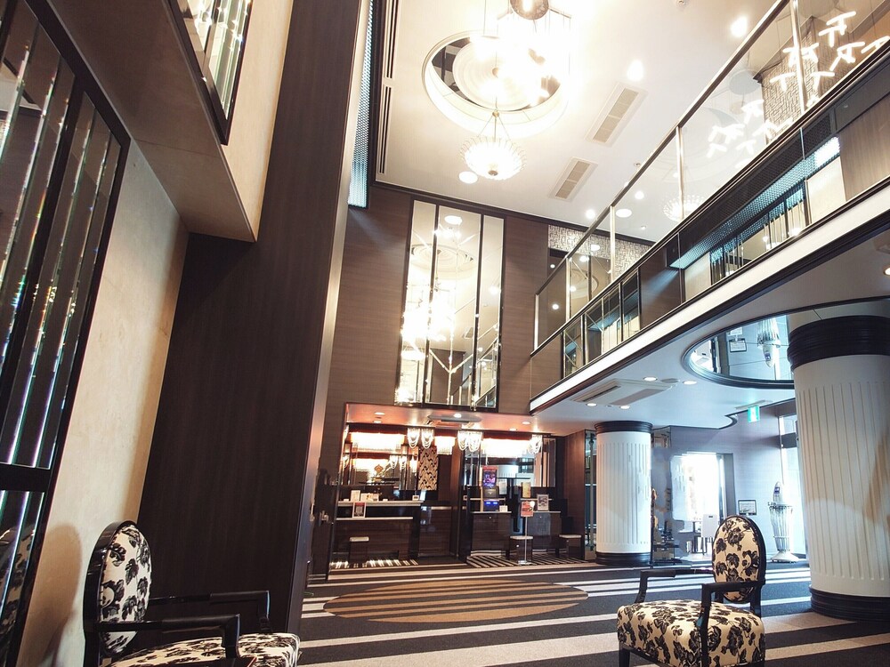 Apa Hotel Tonami-Ekimae 10/64