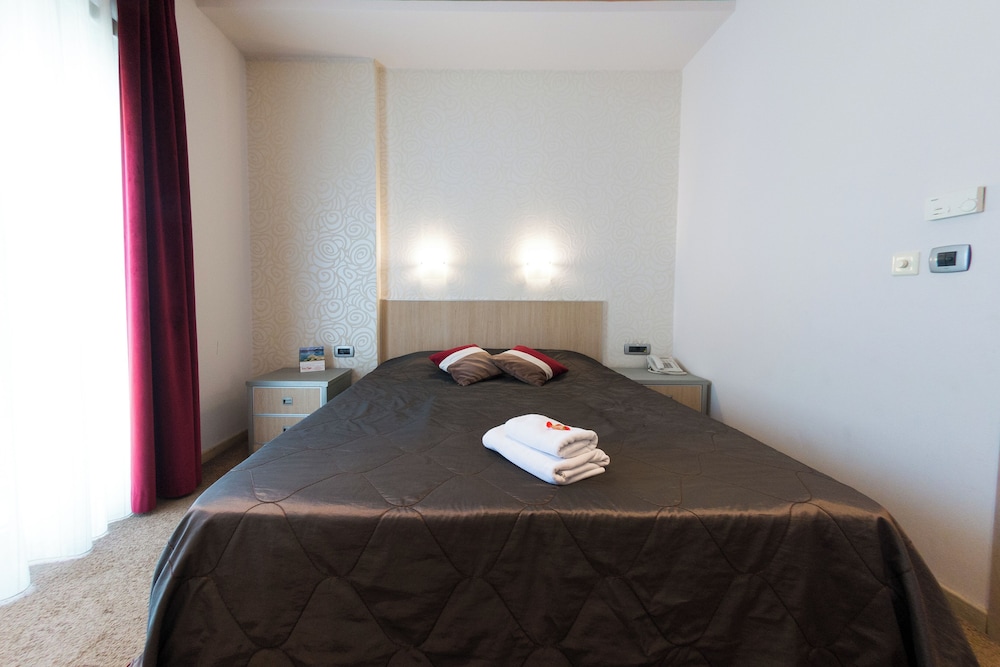 Vigor Hotel 26/50