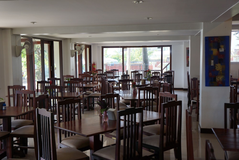 Silver Naga Hotel 42/58