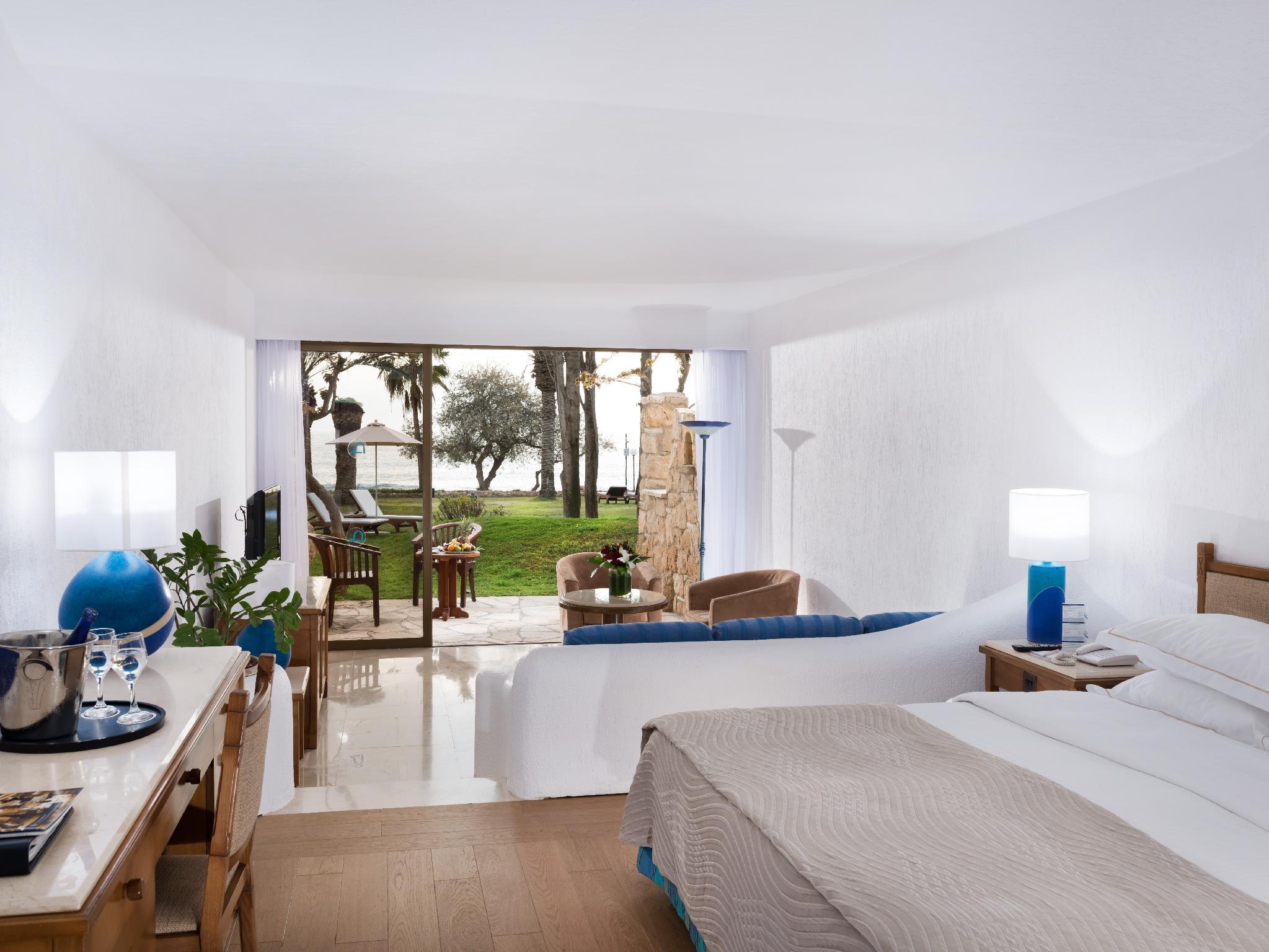 Executive, Suite, Beach Front