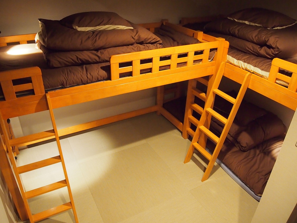 Fukuoka Hana Hostel 40/68