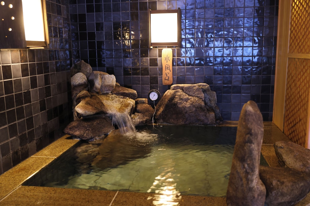 swimming pool spa