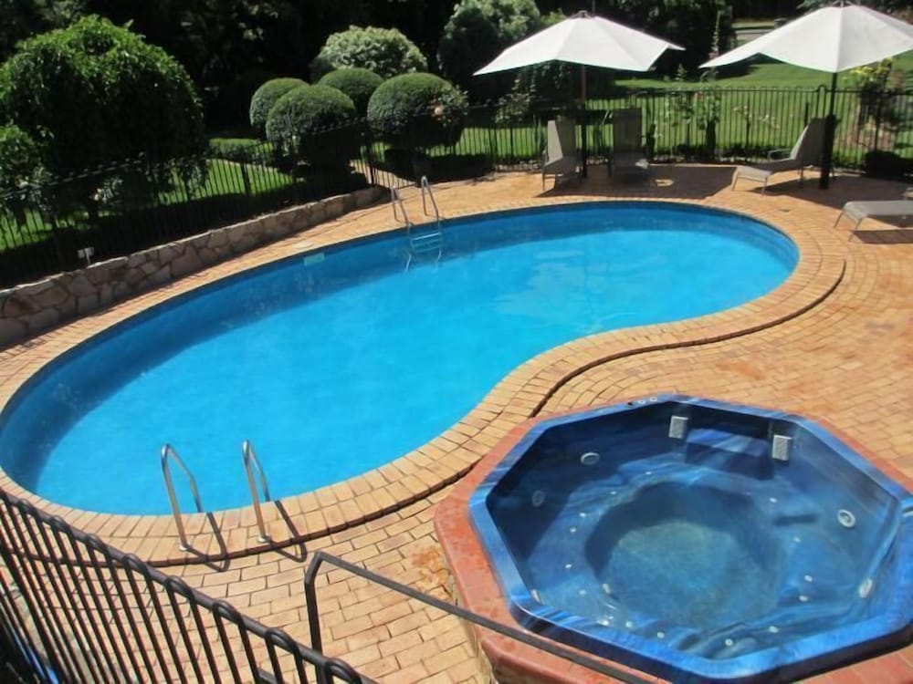 CHESTNUT TREE HOLIDAY APARTMENTS 26/50