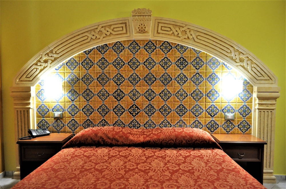 Hotel Al-Tair 28/50