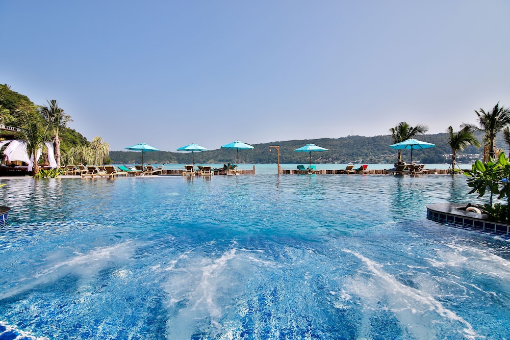PhiPhi CoCo Beach Resort 37/50