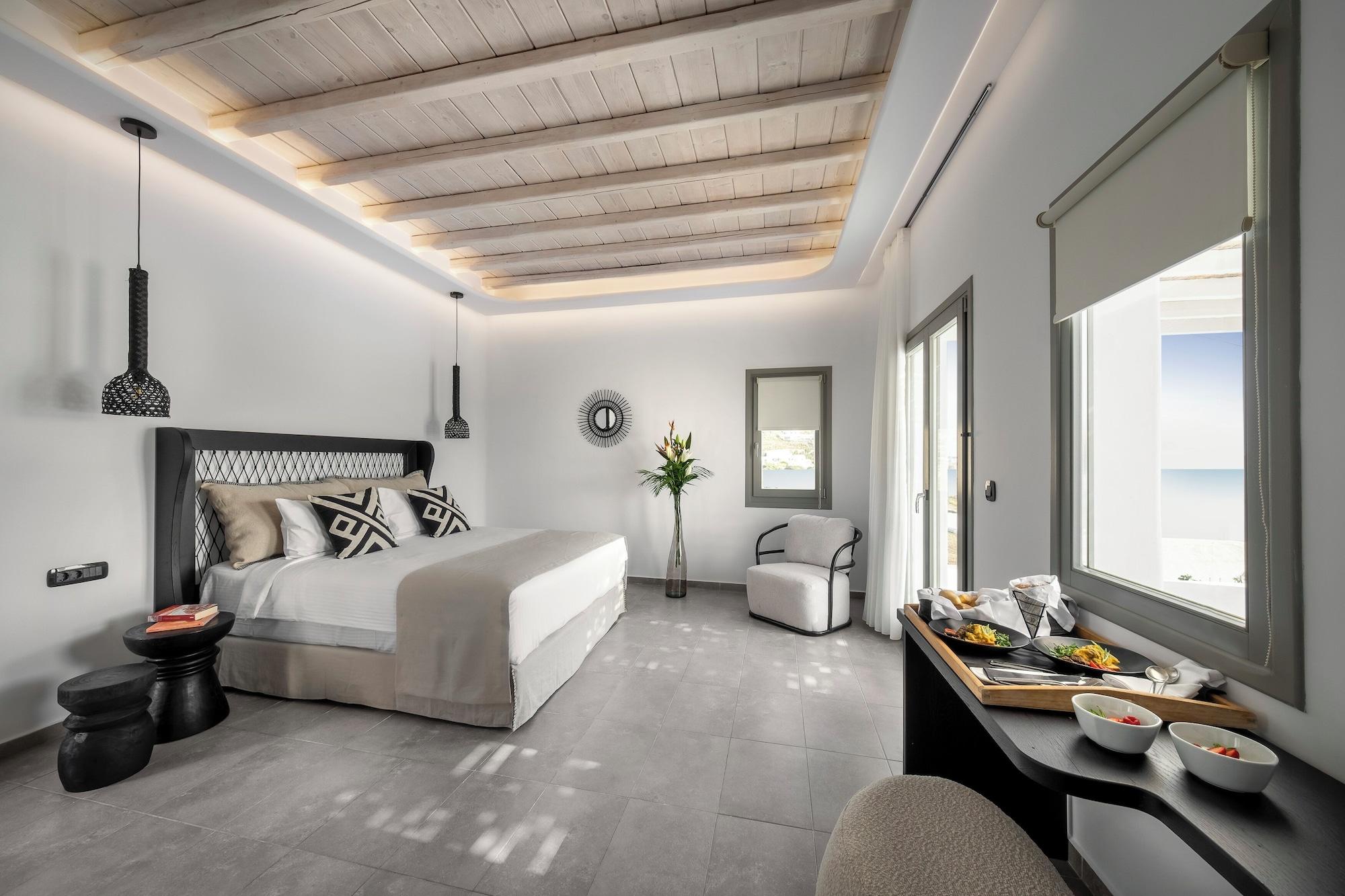 Cozy, Pool, Suite