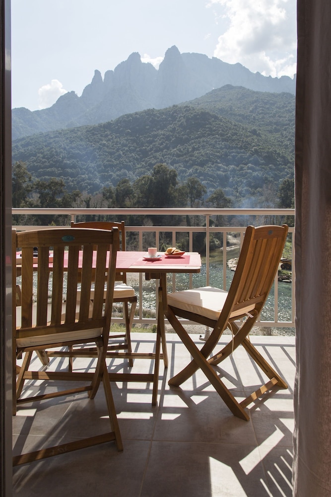 Résidence Hotelière Capu Seninu 40/50