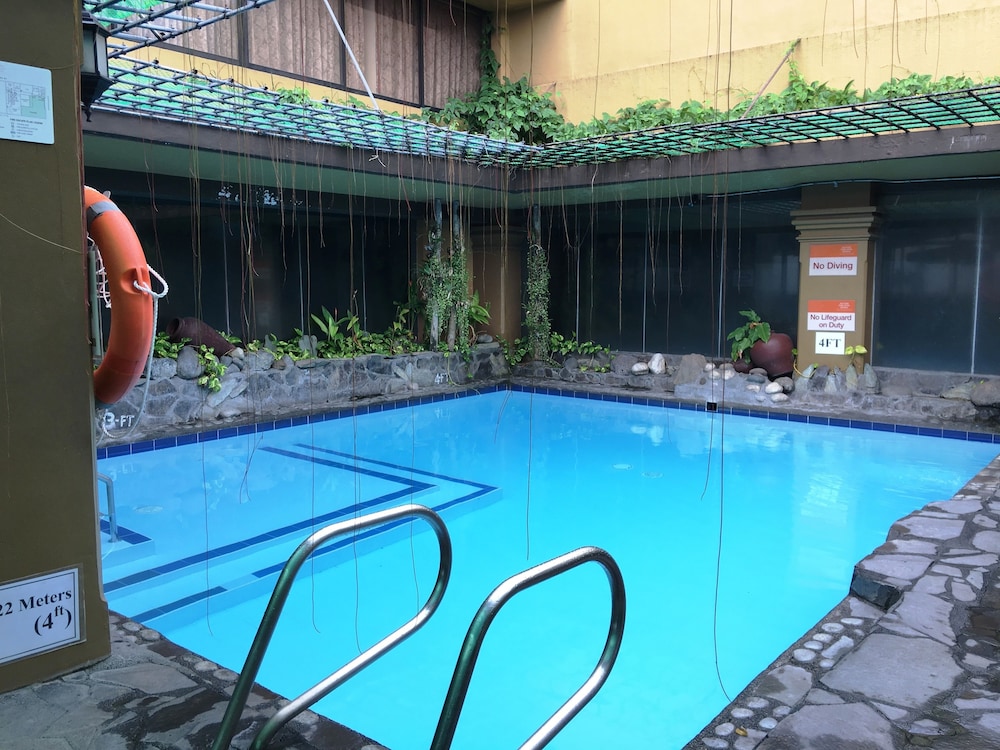 Bayview Park Hotel Manila 30/50