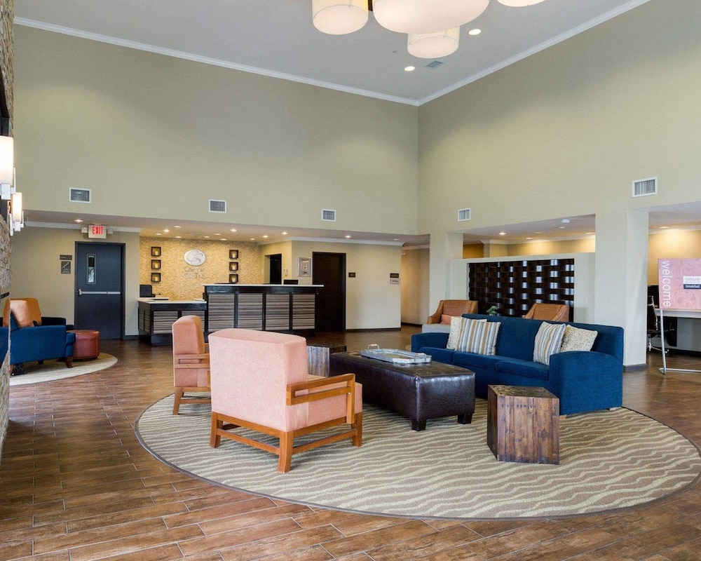 Comfort Suites near Westchase on Beltway 8 29/46