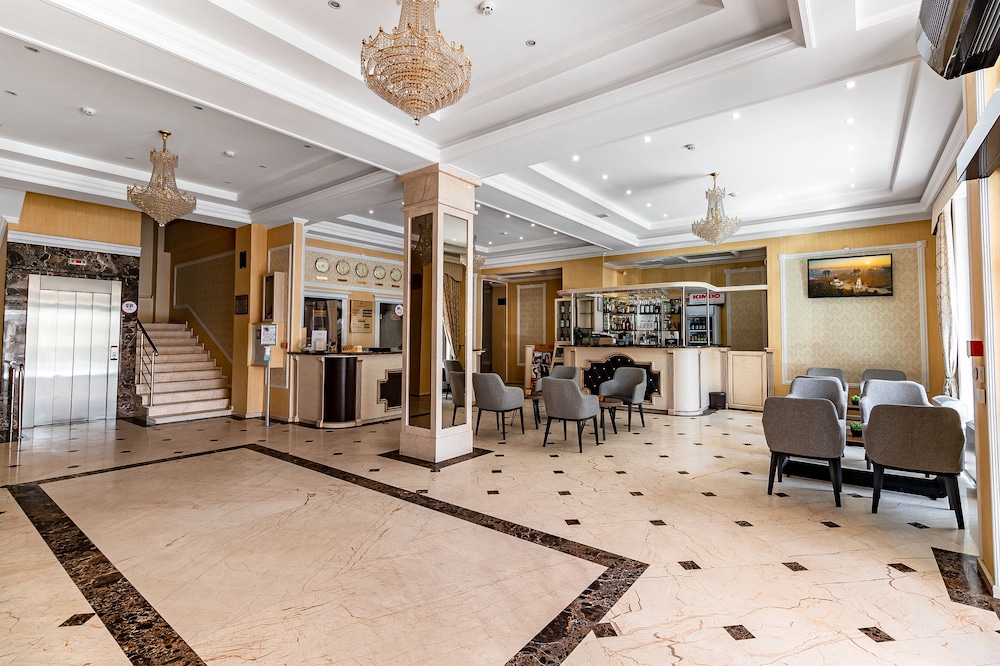 Regency Hotel 10/49