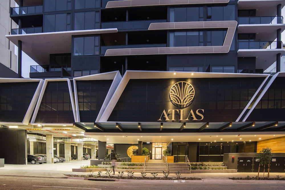 Atlas Apartments by CLLIX photo1
