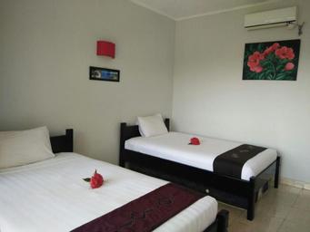 CF Komodo Hotel 14/36