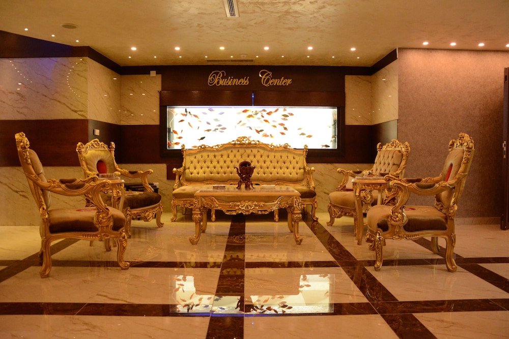 Rojina Hotel 31/33