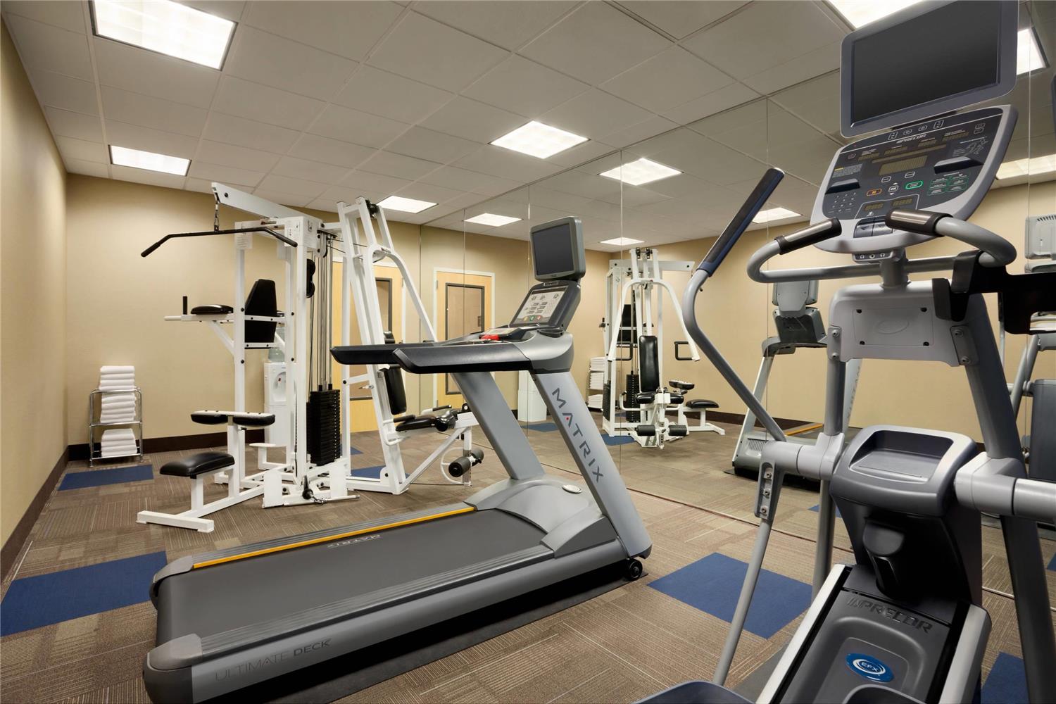 Comfort Inn and Suites Presidential 12/33