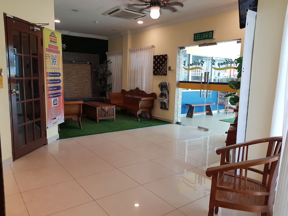 SUN INNS HOTEL PUCHONG 2(BANDAR PUCHONG UTAMA) 30/35