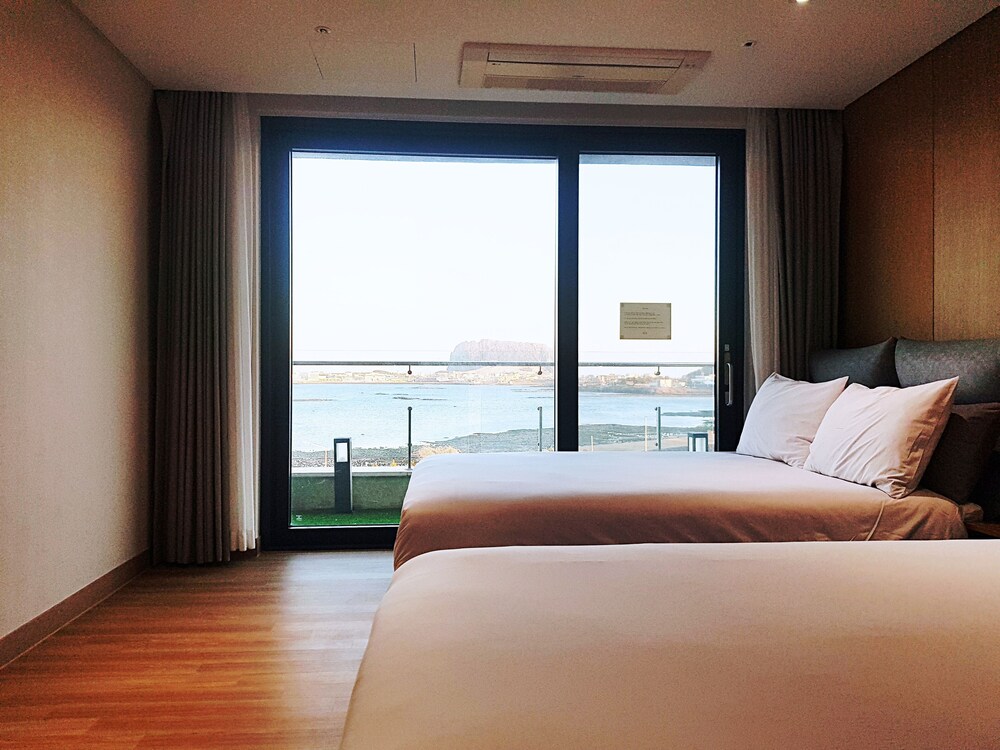 Hotel & Pool Villa Attirance 14/50