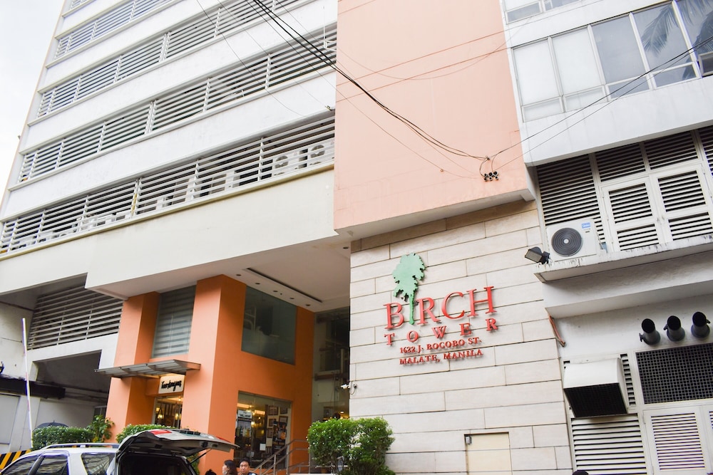 Birchtower by Jeizel Manila City 13/61