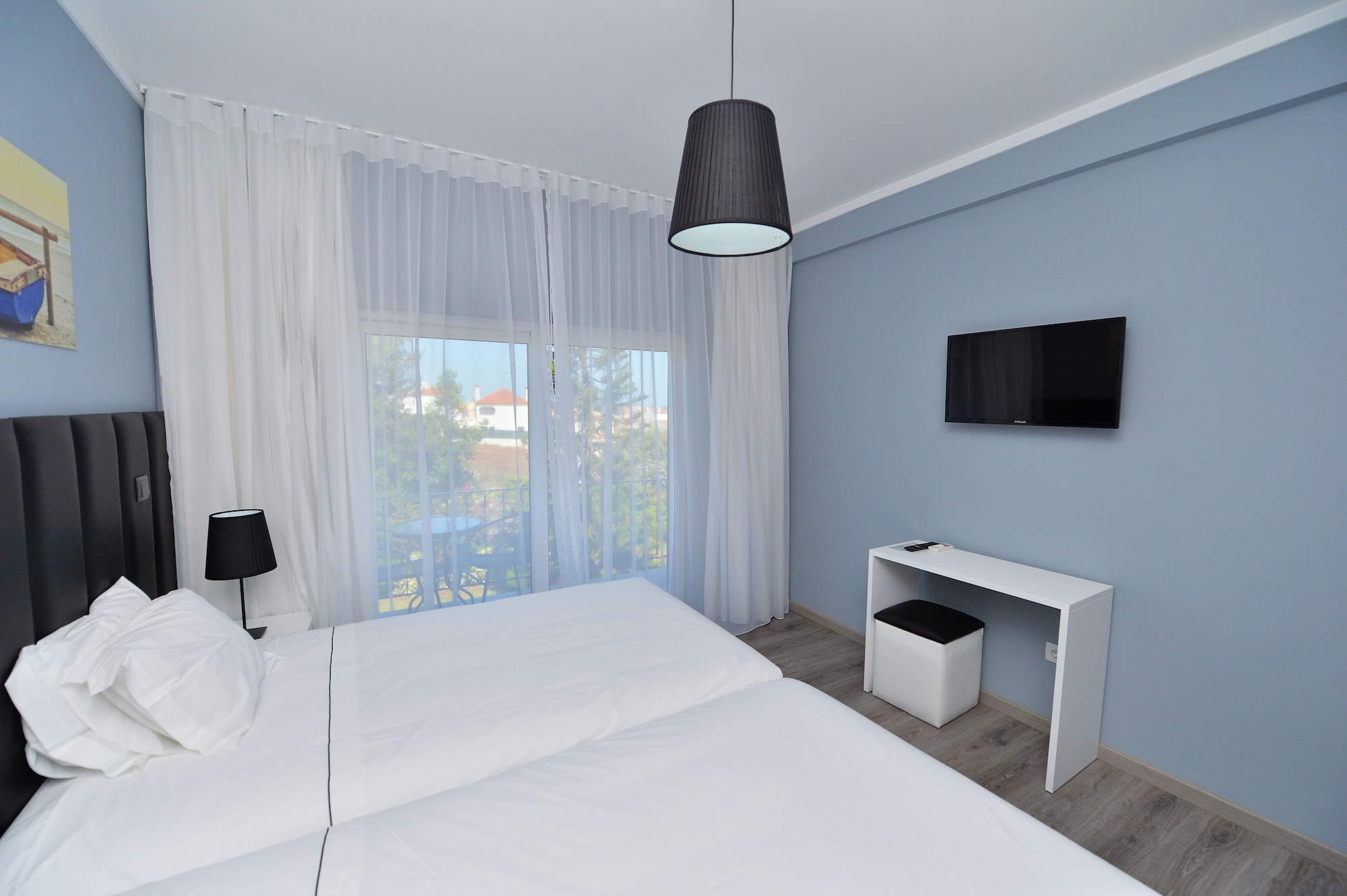 STANDARD, TRIPLE, 3 BEDS