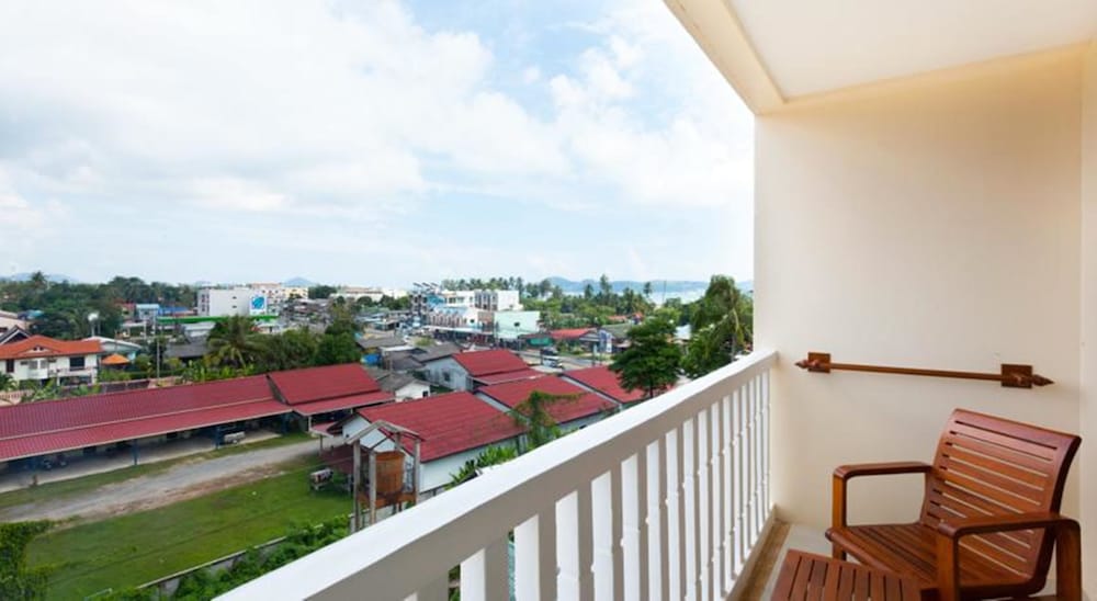 Rawai Princess Hotel 5/50