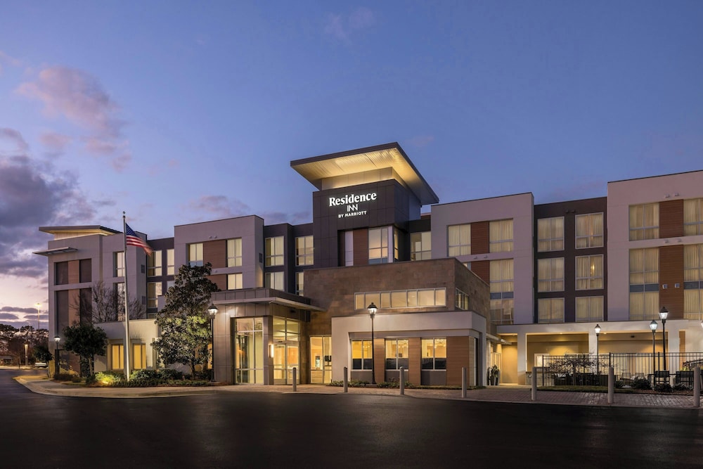 RESIDENCE INN JACKSON THE DISTRICT AT EASTOVER 2/63