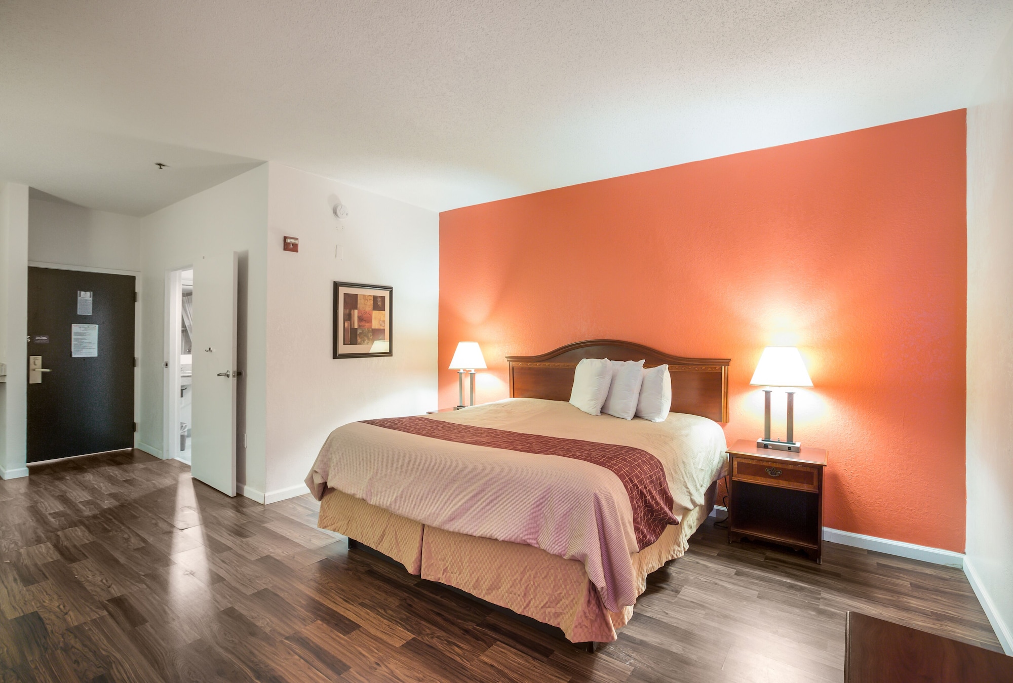 STANDARD, KING BED, ACCESSIBLE