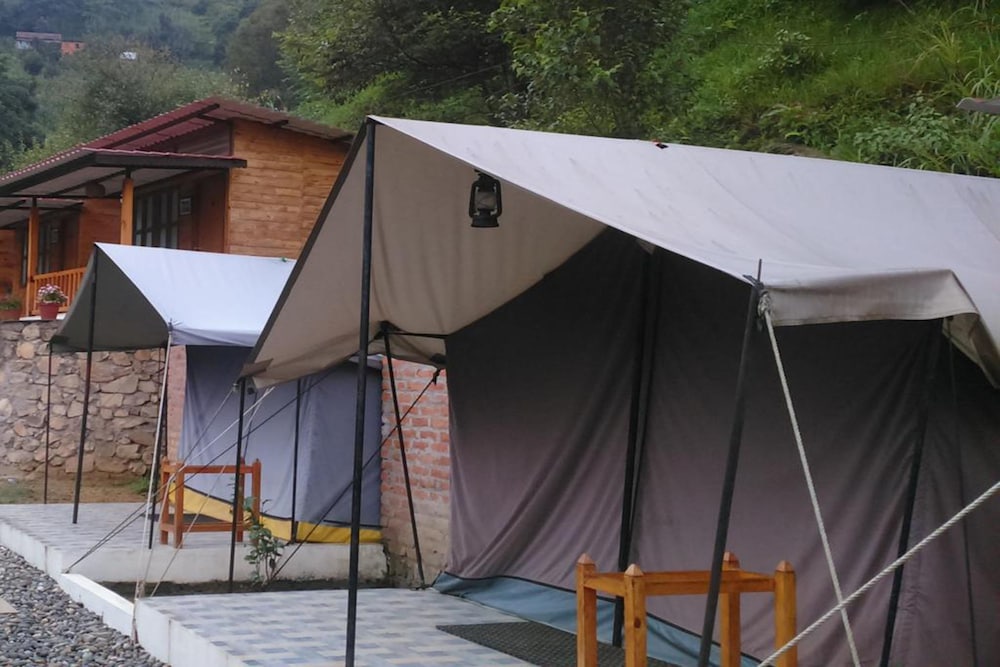 Chhaimale Resort 27/29