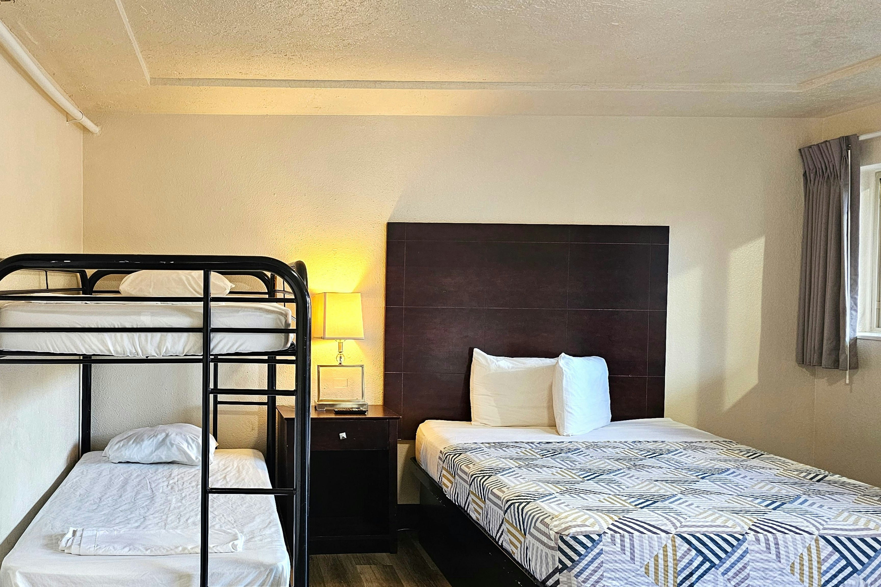 Family Studio Queen Bed with Bunk Bed