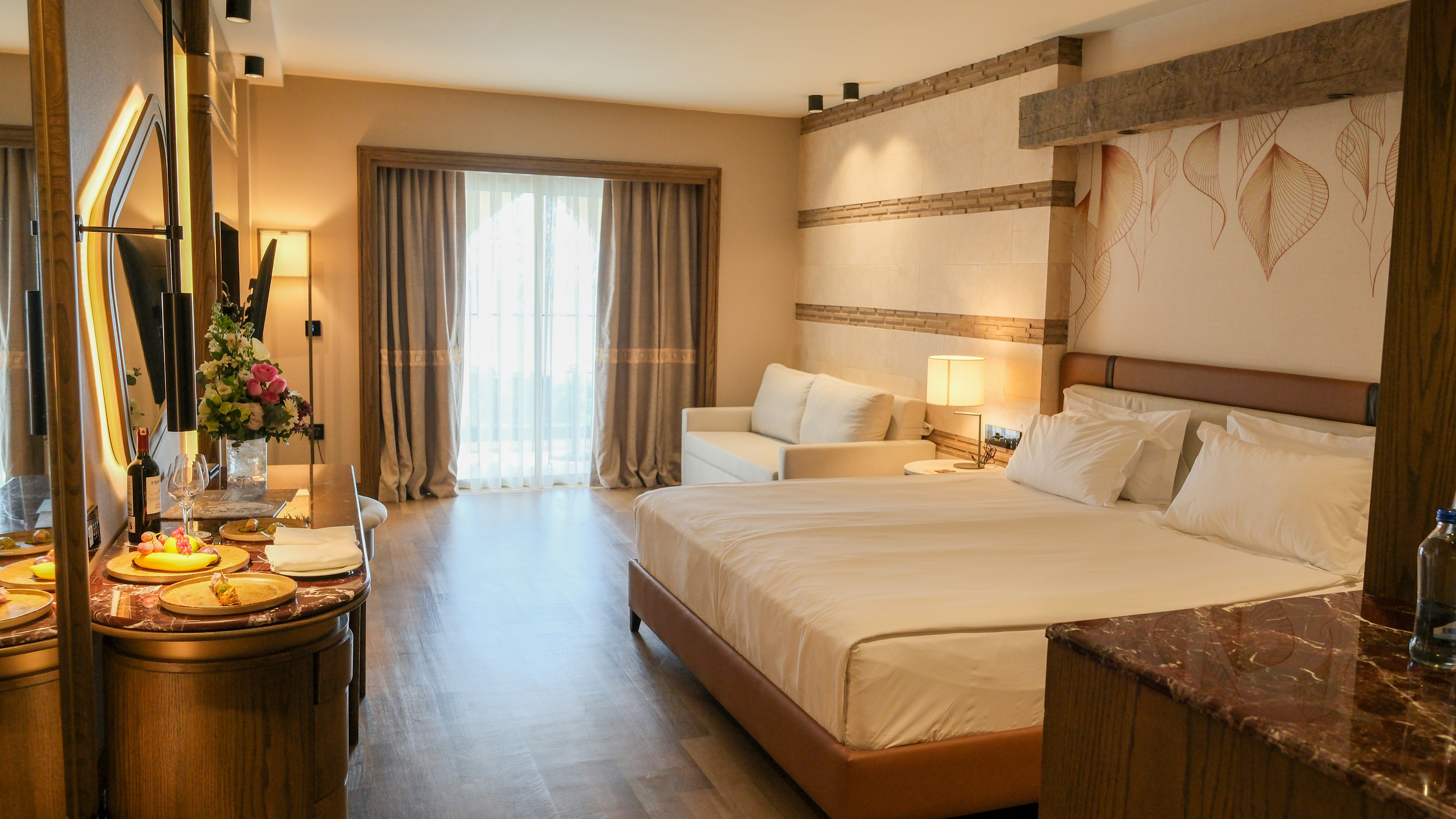 Room, Double Bed, Golf Course View