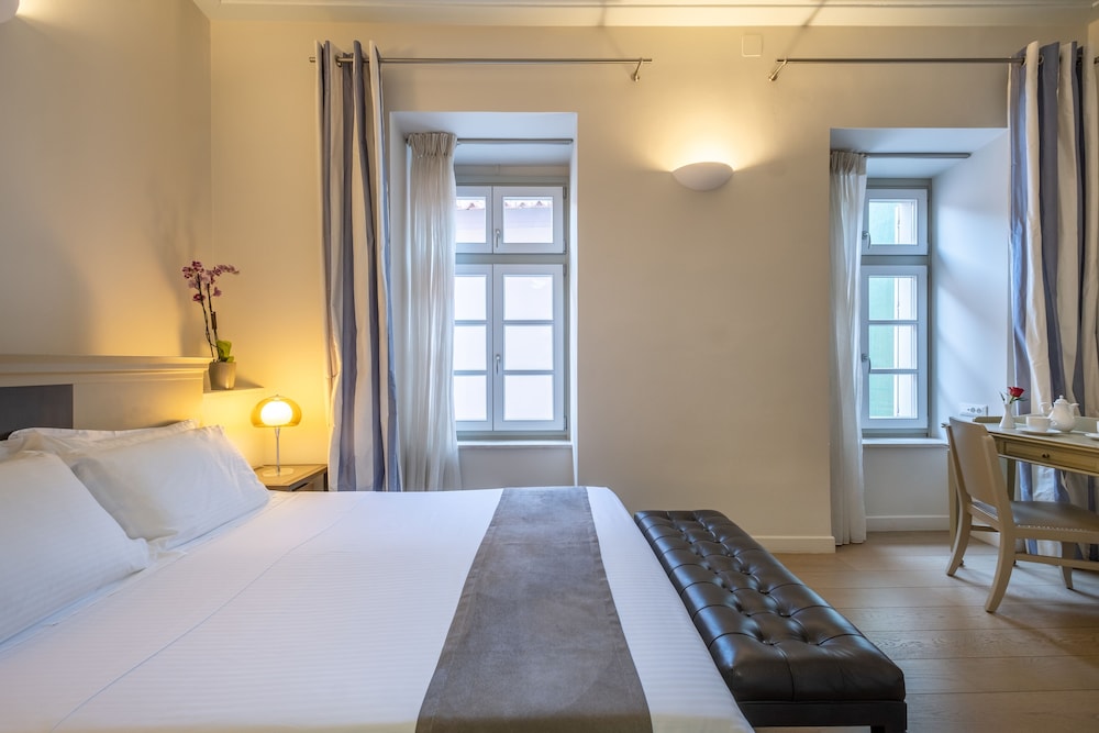 Grand Sarai Nafplio 24/75