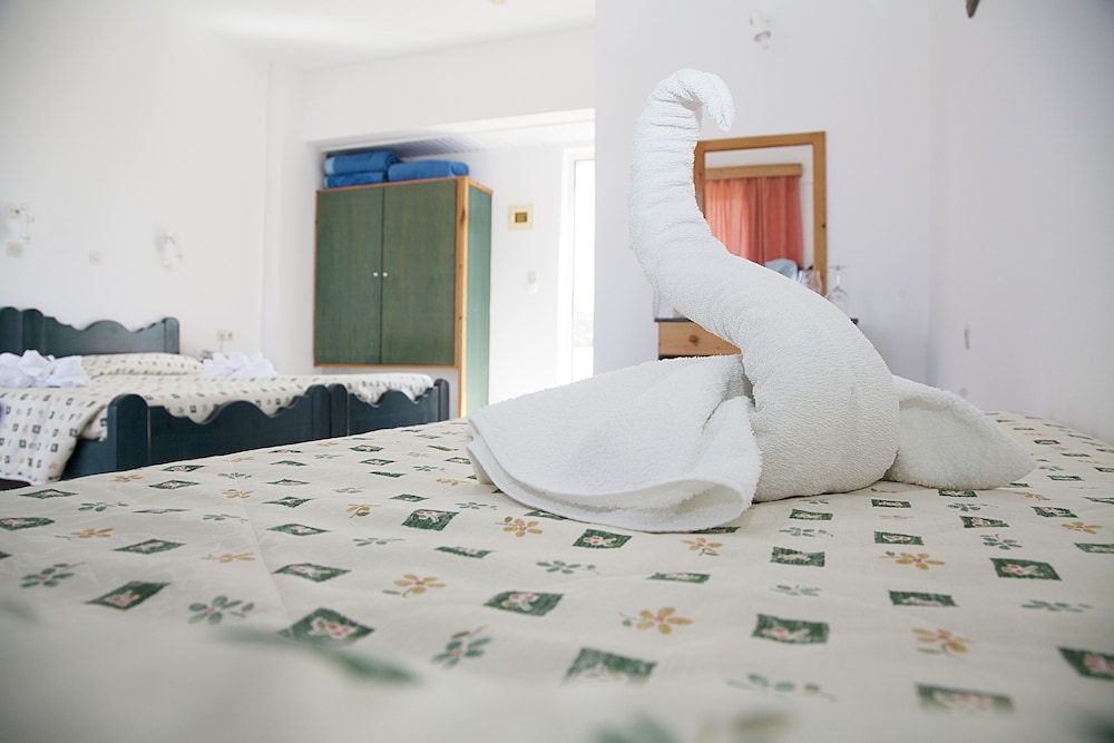 Hotel Athinoula 22/66