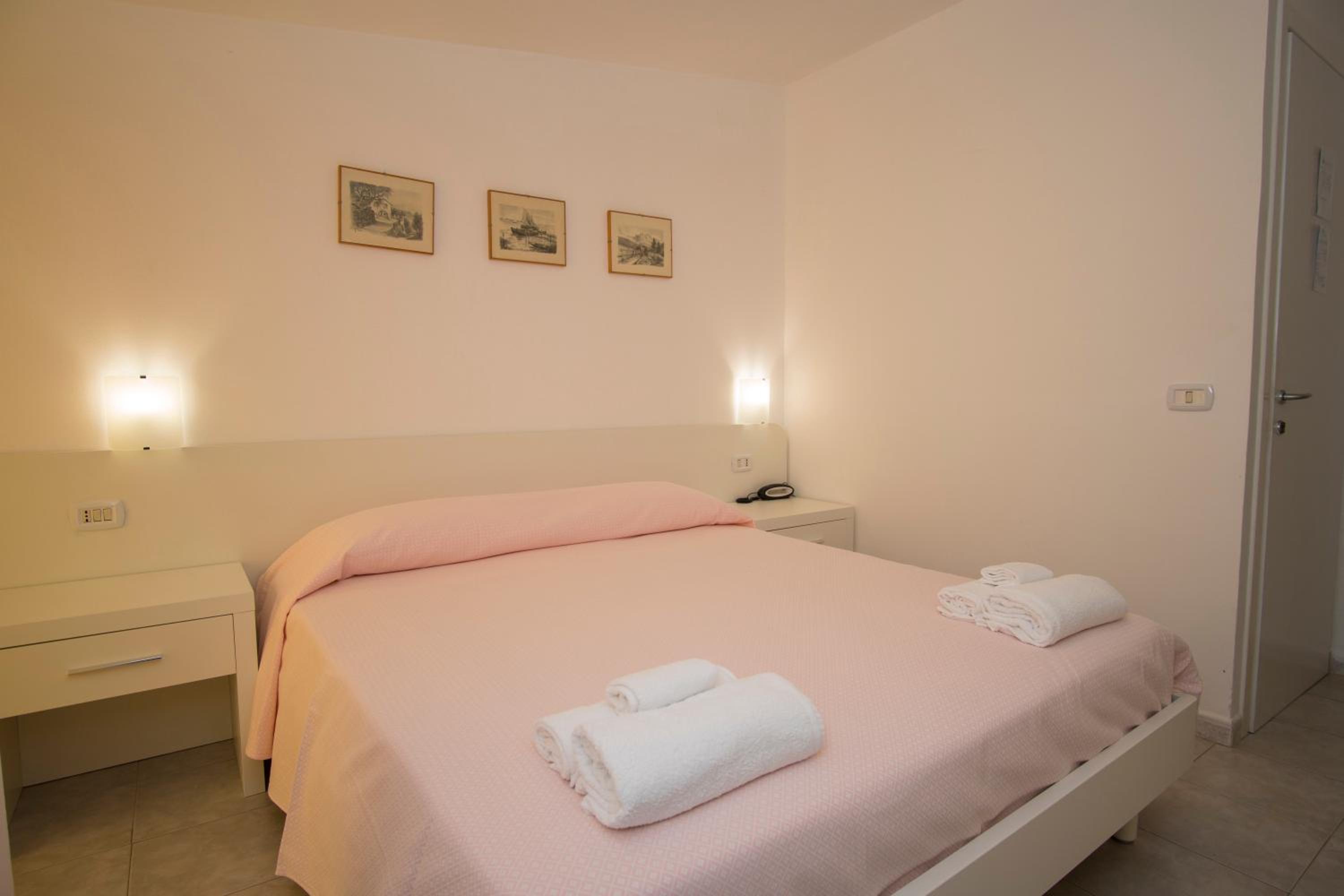 غرفة بسرير مزدوج، Albergo Delfino 6/10
