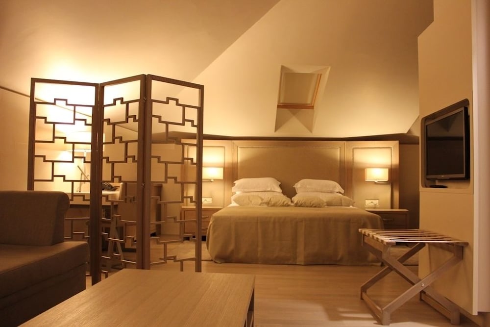 ART HOTEL KALELARGA 23/67