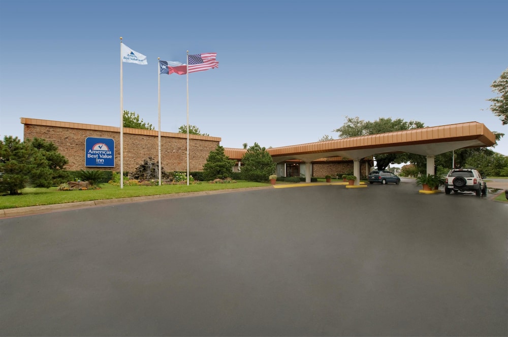 Americas Best Value Inn Ft. Worth Hurst 3/37