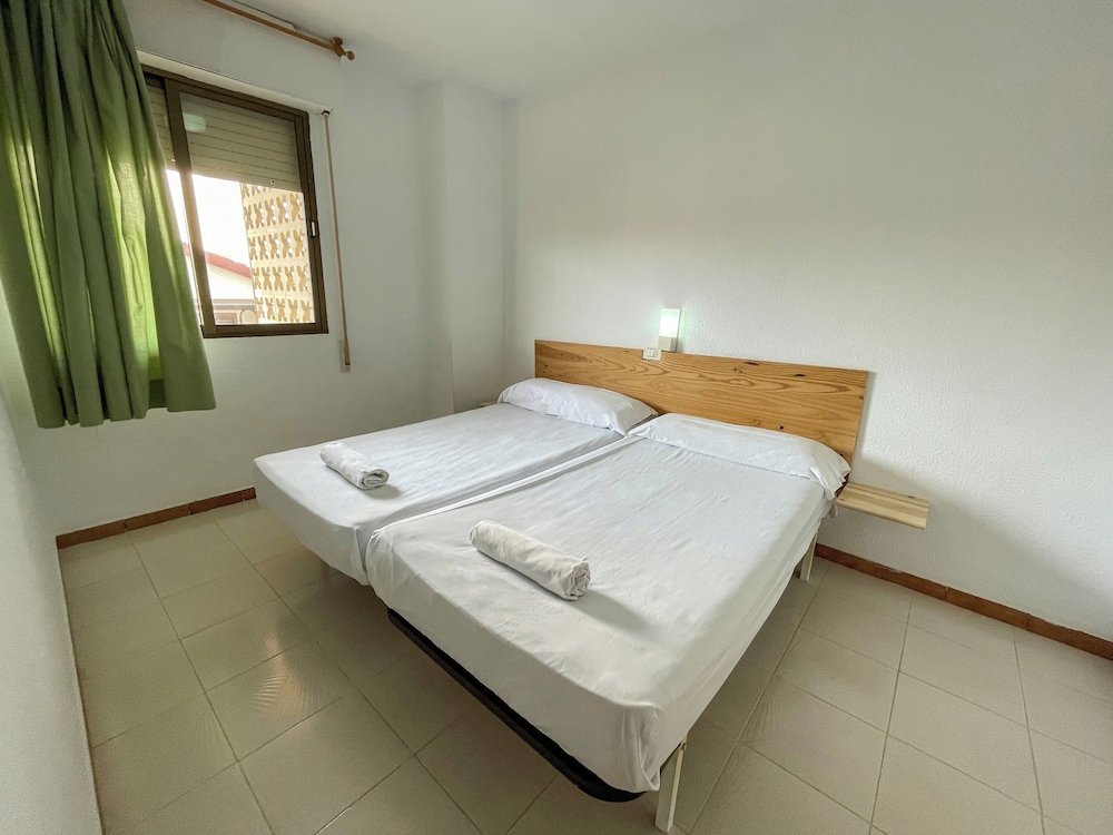 APARTAMENTOS BERNAT PIE DE PLAYA 3000 15/68