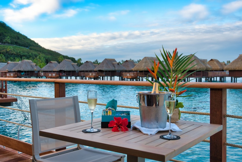 Sofitel Kia Ora Moorea Beach Resort 37/50
