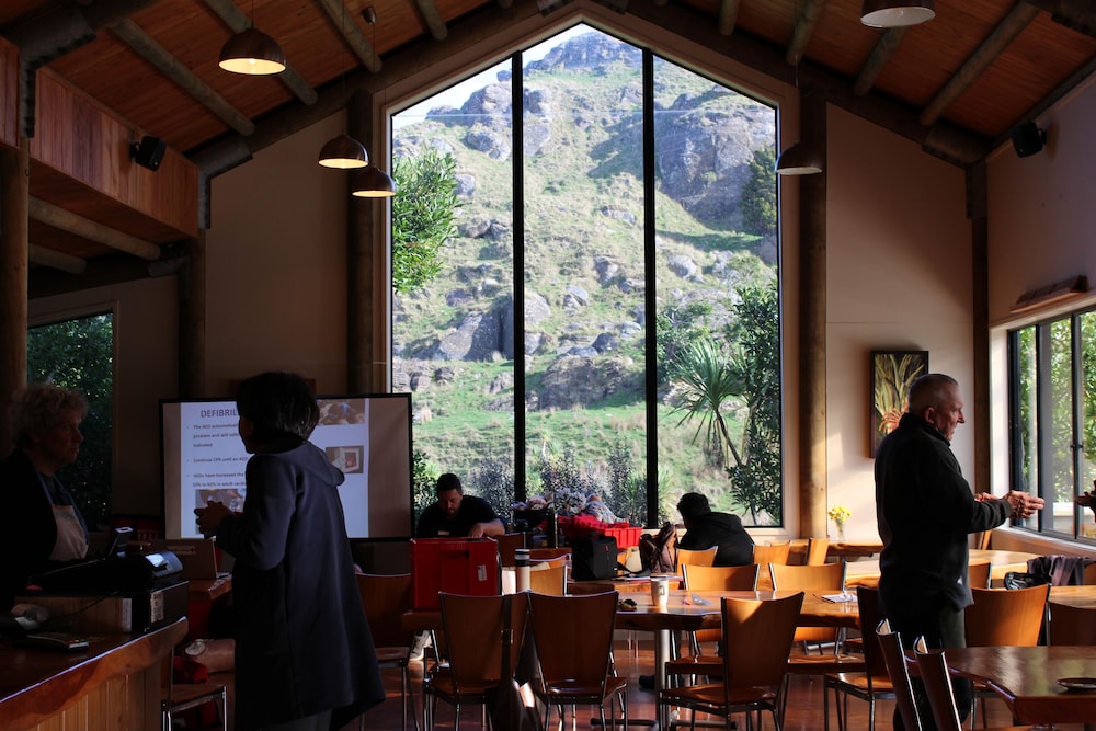 Te Karaka Lodge 37/58