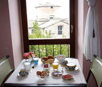 Primavera Mini Hotel 45/63