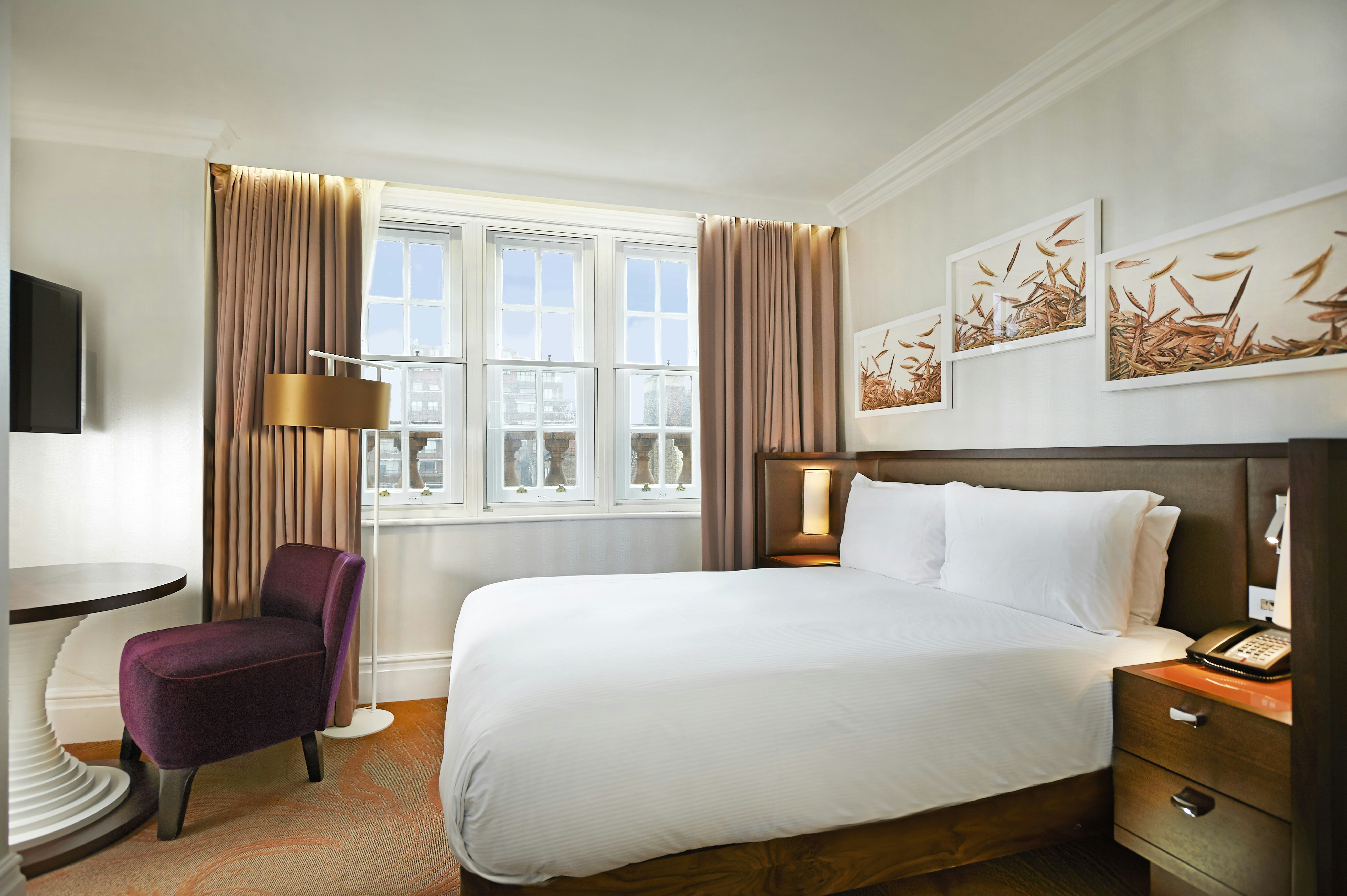 HILTON LONDON HYDE PARK 10/46