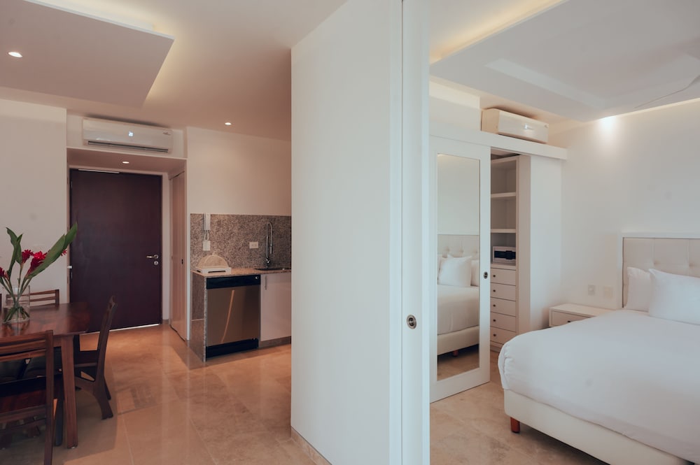Antera Hotel and Residences 21/66