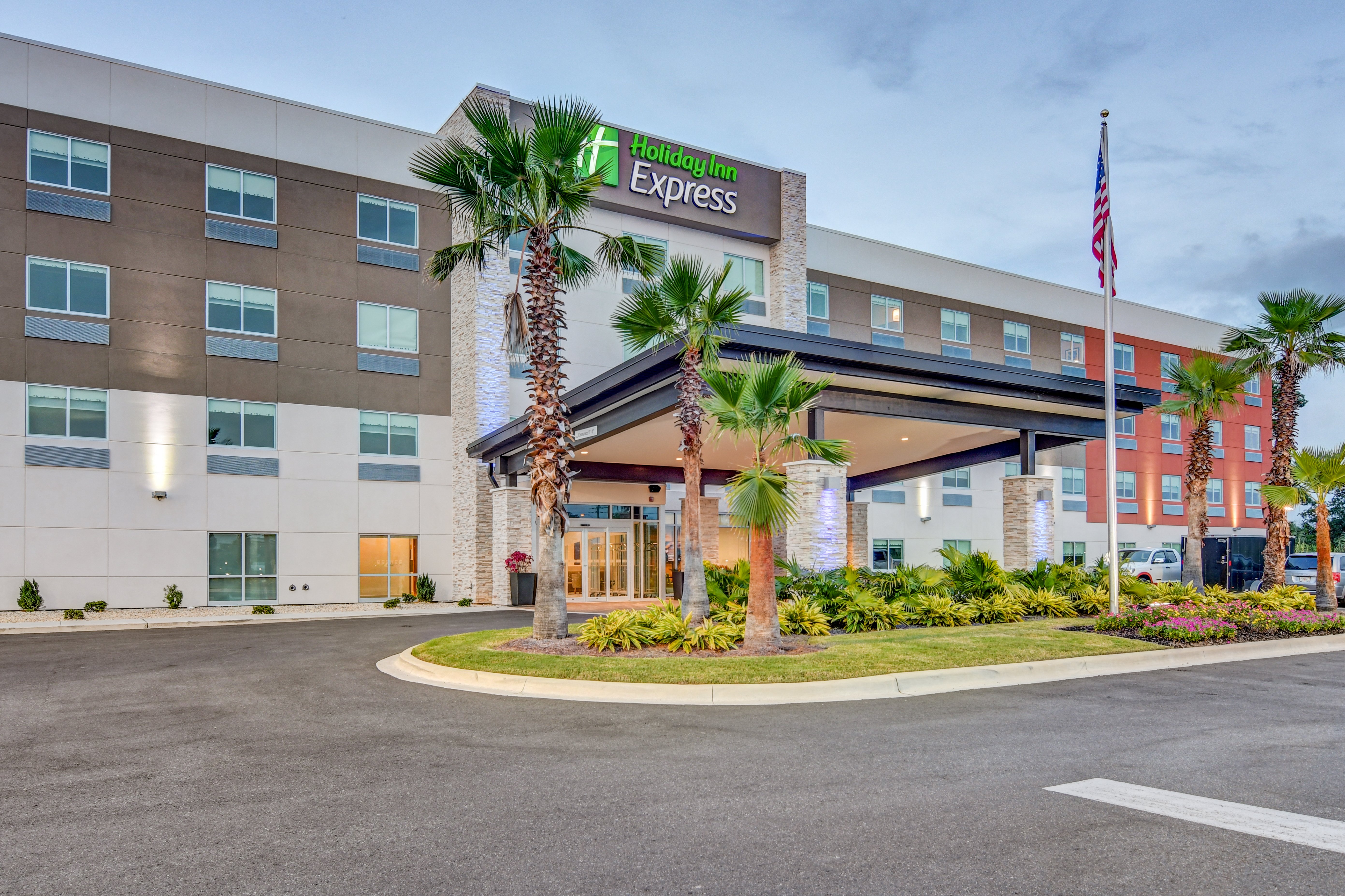 HOLIDAY INN EXPRESS FORT WALTON BEACH CENTRAL 43/47